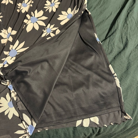 American Eagle Outfitters Black Floral Midi Dress | The Summer I Turned Pretty - Picture 4 of 8